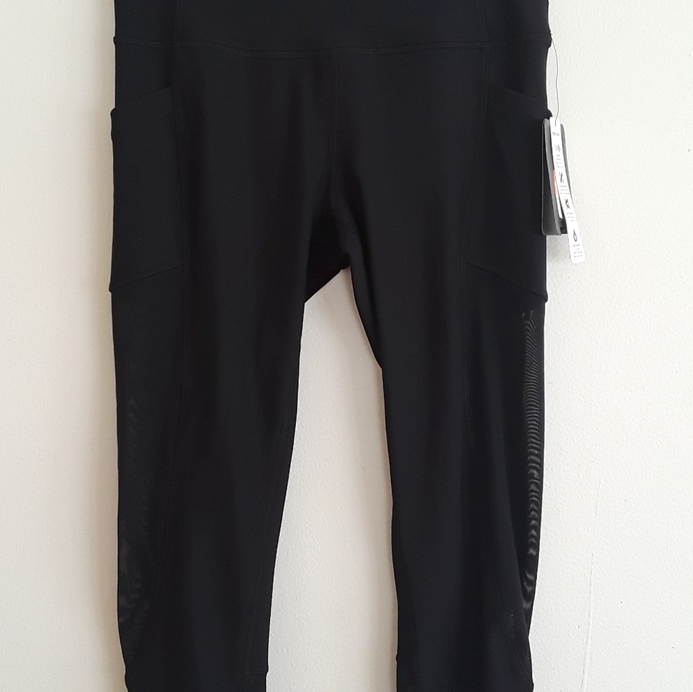 RBX black athletic mesh capri pants size S/P